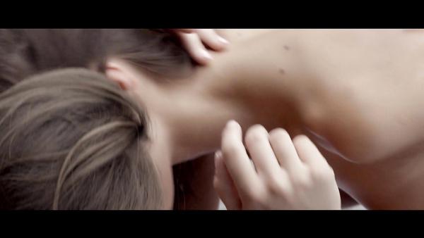 Wet College girls have lesbian sex