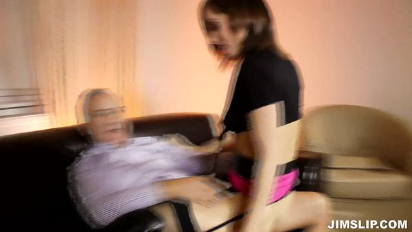The father gave his daughter money and then deep fucked her